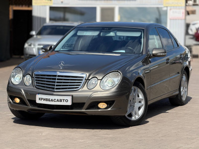 Mercedes-Benz W211 E220 CDI